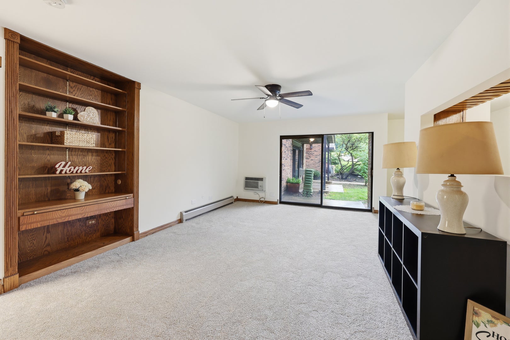 1806 Hemlock Place 102