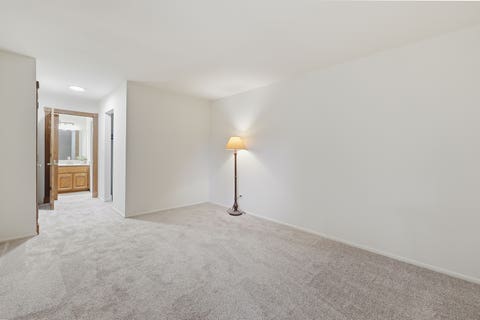 Tiny photo for 1806 Hemlock Place #102, Schaumburg, IL 60173 (MLS # 12720652)