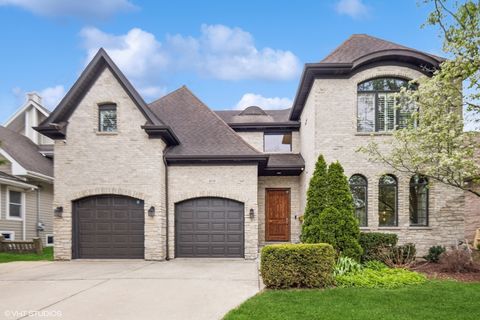 410 W 2nd Street Elmhurst IL 60126