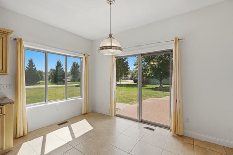 Tiny photo for 12704 25th Street Court W, Milan, IL 61264 (MLS # 12759108)