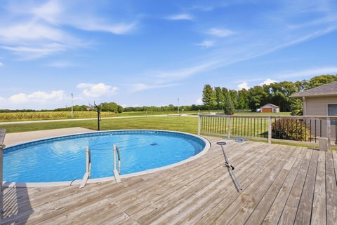 Tiny photo for 12704 25th Street Court W, Milan, IL 61264 (MLS # 12759108)