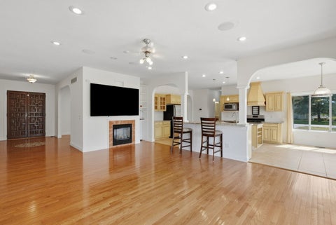 Tiny photo for 12704 25th Street Court W, Milan, IL 61264 (MLS # 12759108)