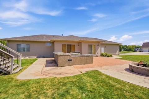 Tiny photo for 12704 25th Street Court W, Milan, IL 61264 (MLS # 12759108)