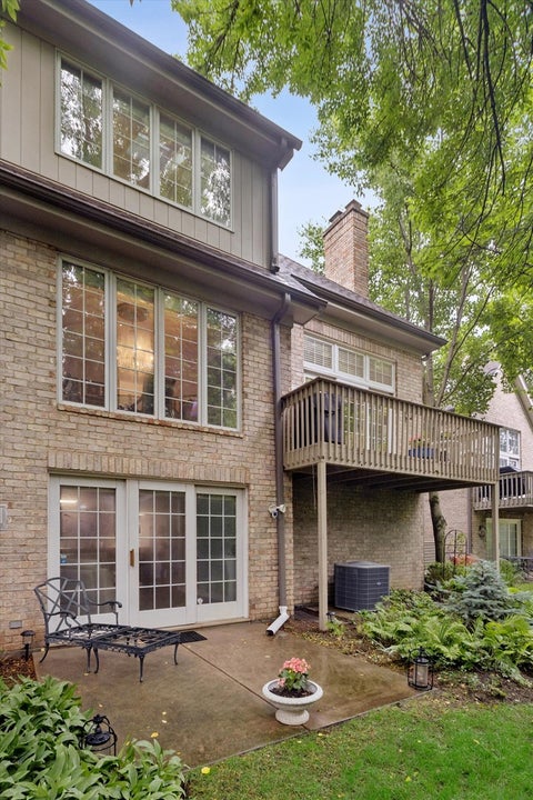 Tiny photo for 14 Tartan Ridge Road, Burr Ridge, IL 60527 (MLS # 12684674)