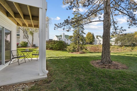 Tiny photo for 110 Hemstead Street, Lake Bluff, IL 60044 (MLS # 12781484)