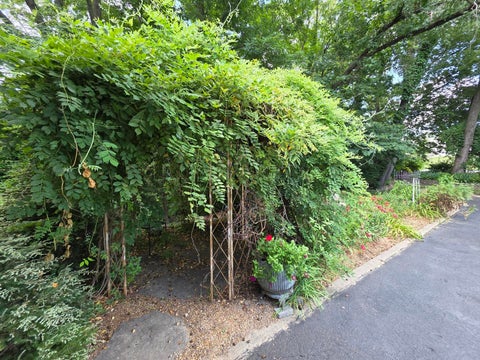 Tiny photo for 4733 N 12th Street, Quincy, IL 62305 (MLS # 12710377)