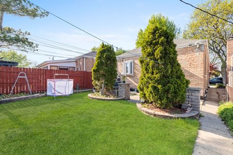 Tiny photo for 3737 W 70th Street, Chicago, IL 60629 (MLS # 12635141)