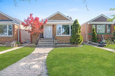 Photo of 3737 W 70th Street, Chicago, IL 60629 (MLS # 12635141)