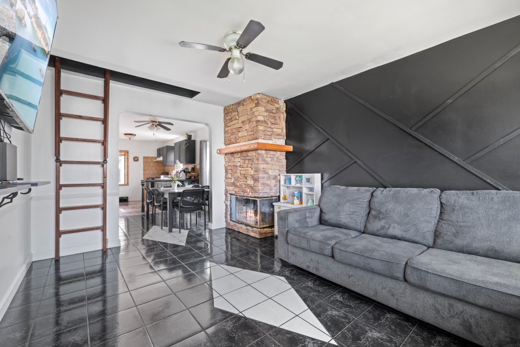 3737 W 70th Street