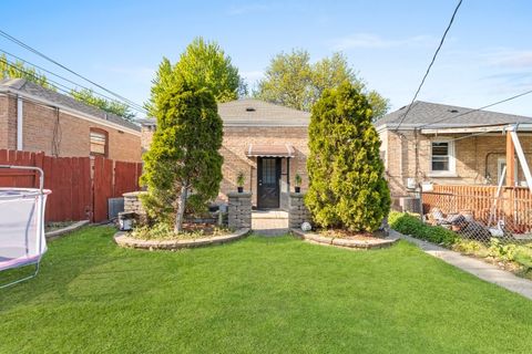 Tiny photo for 3737 W 70th Street, Chicago, IL 60629 (MLS # 12635141)