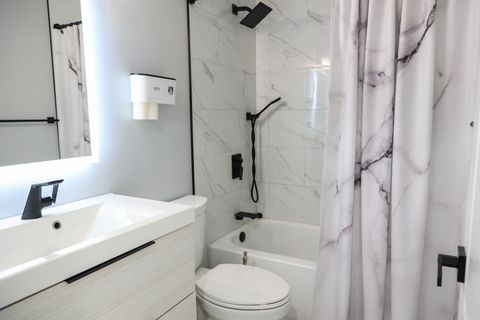 Tiny photo for 1602 W Orchard Place, Arlington Heights, IL 60005 (MLS # 12490560)