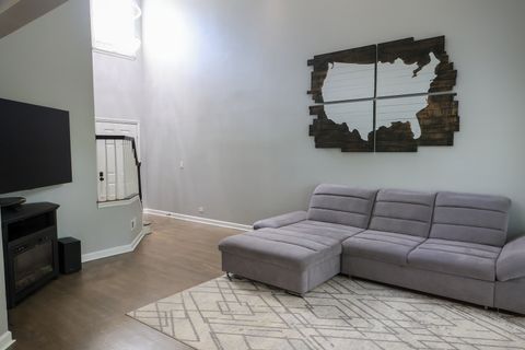 Tiny photo for 1602 W Orchard Place, Arlington Heights, IL 60005 (MLS # 12490560)
