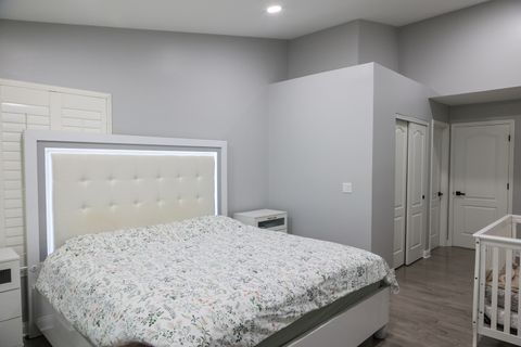Tiny photo for 1602 W Orchard Place, Arlington Heights, IL 60005 (MLS # 12490560)