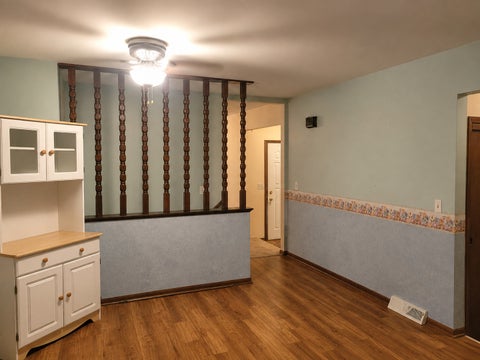 Tiny photo for 435 33rd Avenue, East Moline, IL 61244 (MLS # 12730136)