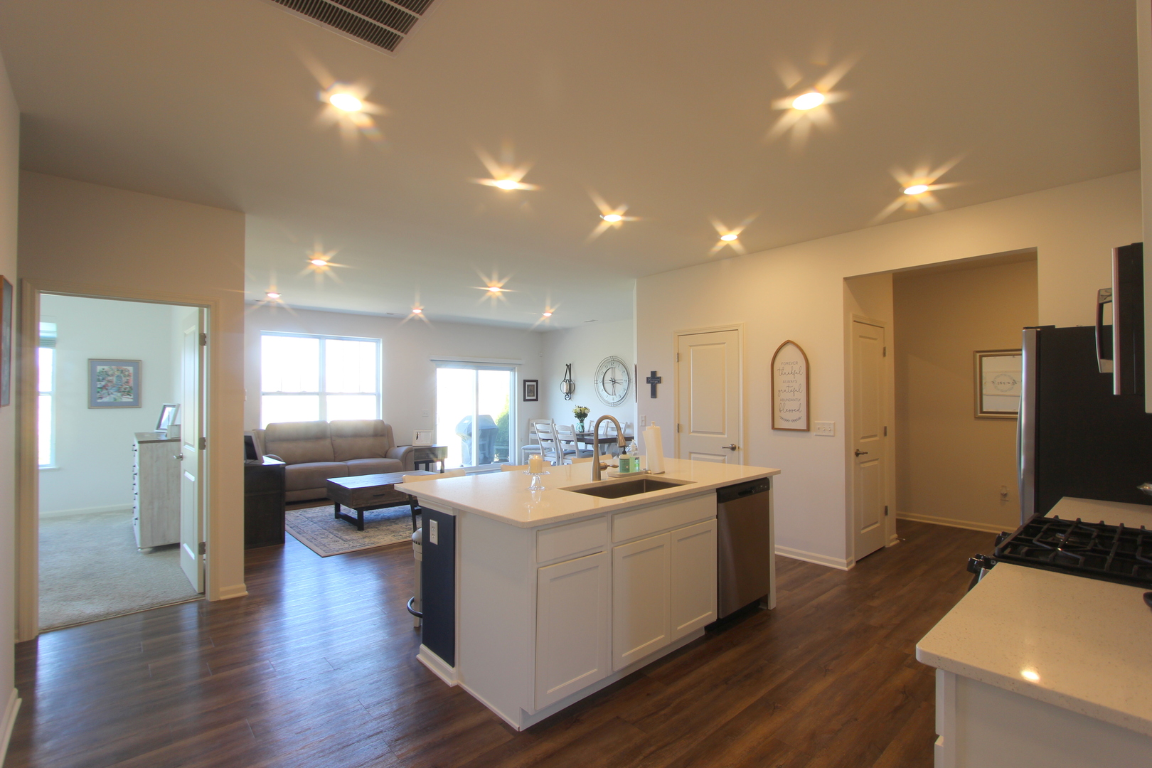 8442 Redbud Court