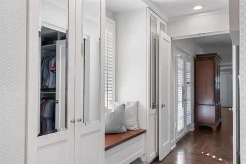 Tiny photo for Winnetka, IL 60093 (MLS # 12525471)