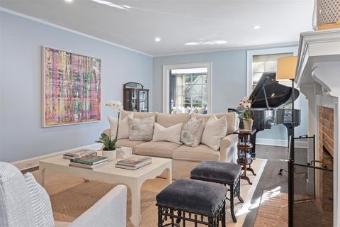 Tiny photo for Winnetka, IL 60093 (MLS # 12525471)