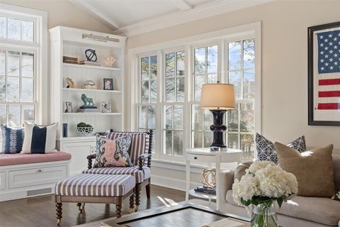 Tiny photo for Winnetka, IL 60093 (MLS # 12525471)