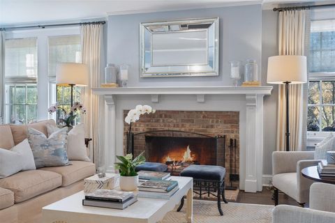 Tiny photo for Winnetka, IL 60093 (MLS # 12525471)