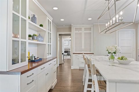 Tiny photo for Winnetka, IL 60093 (MLS # 12525471)