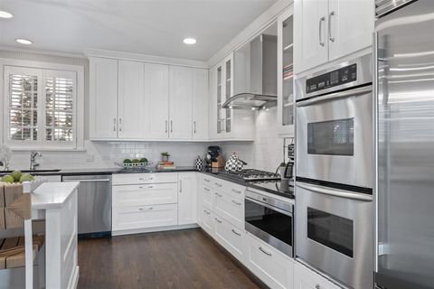 Tiny photo for Winnetka, IL 60093 (MLS # 12525471)