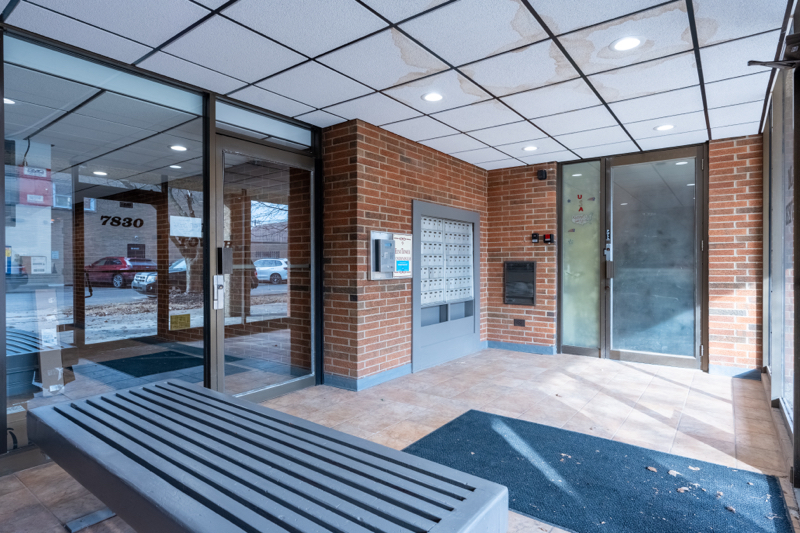 7830 W North Avenue 511