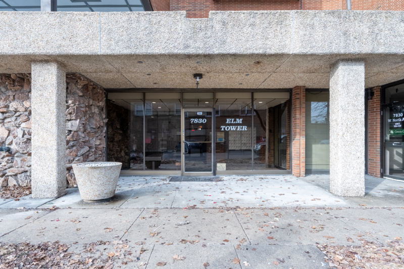 7830 W North Avenue 511