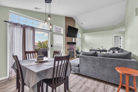 Tiny photo for 1117 KINGSTON Court #1117, Glendale Heights, IL 60139 (MLS # 12714292)