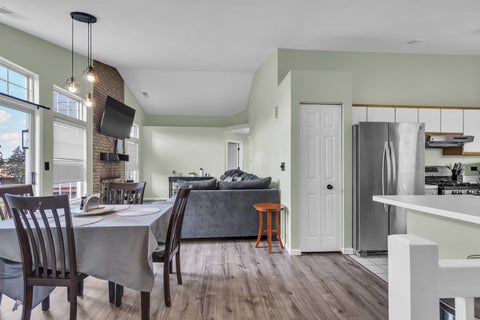 Tiny photo for 1117 KINGSTON Court #1117, Glendale Heights, IL 60139 (MLS # 12714292)