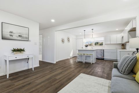 Tiny photo for 1941 Cambridge Street, Chicago Heights, IL 60411 (MLS # 12527827)