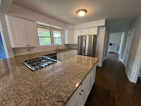 Tiny photo for 261 N Evergreen Avenue, Elmhurst, IL 60126 (MLS # 12398549)