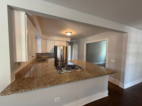 Tiny photo for 261 N Evergreen Avenue, Elmhurst, IL 60126 (MLS # 12398549)