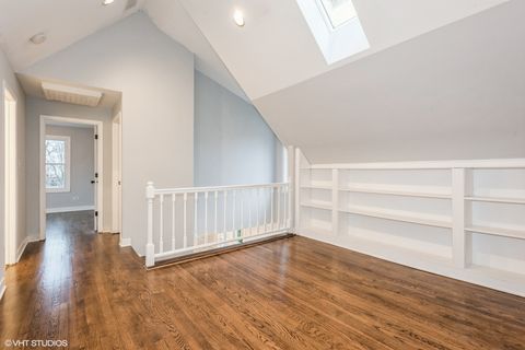 Tiny photo for 261 N Evergreen Avenue, Elmhurst, IL 60126 (MLS # 12398549)