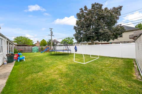 Tiny photo for 7822 W Carmen Avenue, Norridge, IL 60706 (MLS # 12662276)