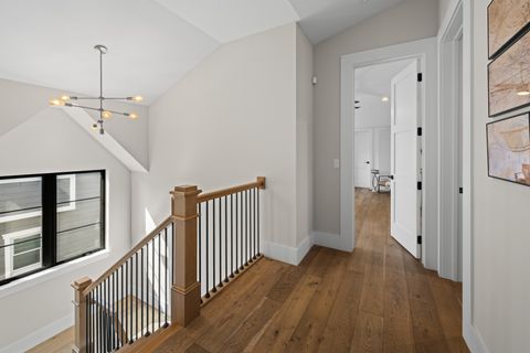 Tiny photo for 216 S Evergreen Avenue, Arlington Heights, IL 60005 (MLS # 12589872)