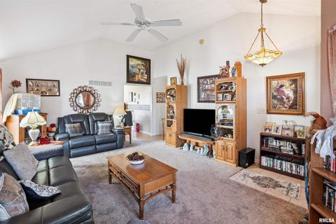 Tiny photo for 3524 34TH Street, Moline, IL 61265 (MLS # QC4269713)