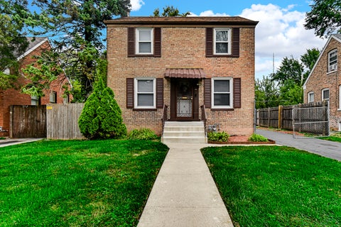 Photo of 256 E 140th Place, Dolton, IL 60419 (MLS # 12772346)