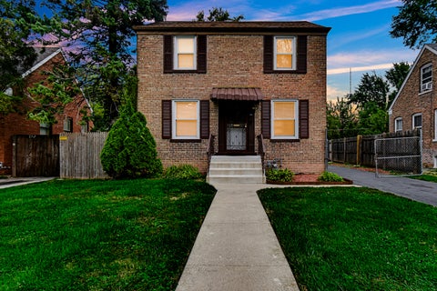 Tiny photo for 256 E 140th Place, Dolton, IL 60419 (MLS # 12772346)