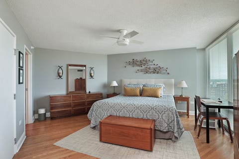 Tiny photo for 1720 Maple Avenue #1620, Evanston, IL 60201 (MLS # 12721136)