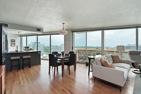 Tiny photo for 1720 Maple Avenue #1620, Evanston, IL 60201 (MLS # 12721136)