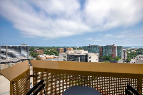 Tiny photo for 1720 Maple Avenue #1620, Evanston, IL 60201 (MLS # 12721136)
