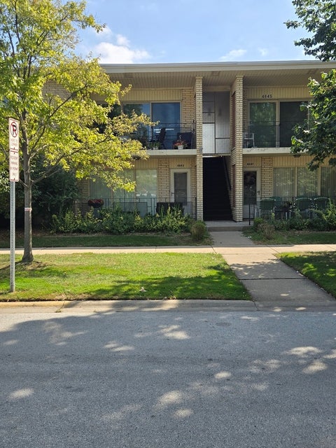 Tiny photo for 4645 W 95th Street #north, Oak Lawn, IL 60453 (MLS # 12751069)