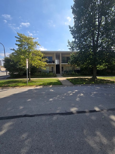 Tiny photo for 4645 W 95th Street #north, Oak Lawn, IL 60453 (MLS # 12751069)