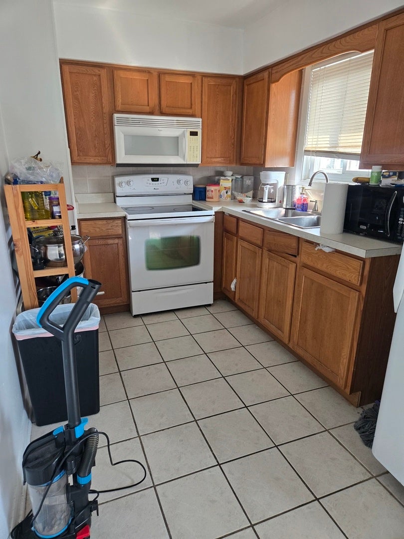 4645 W 95th Street north