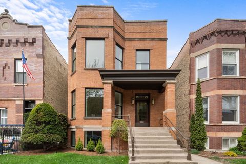 3804 N Leavitt Street Chicago IL 60618