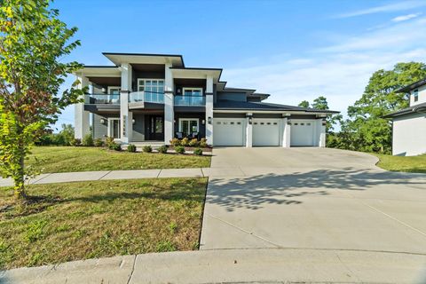 Tiny photo for 11120 Tuscany Court, Lemont, IL 60439 (MLS # 12483991)