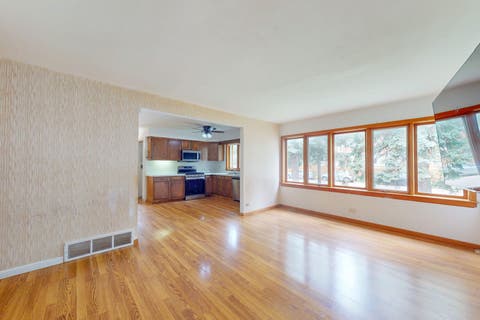 Tiny photo for 5539 THEOBALD Road, Morton Grove, IL 60053 (MLS # 12698726)