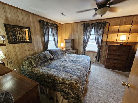 Tiny photo for 13751 N Condor Lane, Bluford, IL 62814 (MLS # 12586530)