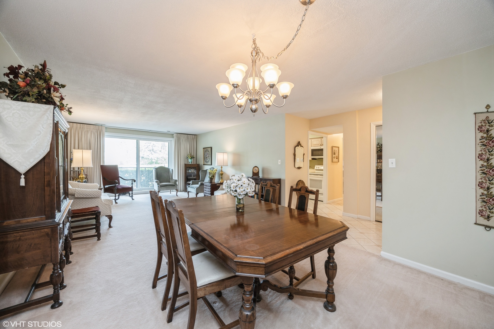 601 Lake Hinsdale Drive 104