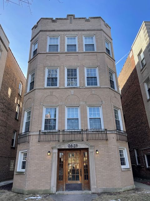 2625 W Greenleaf Avenue Chicago IL 60645